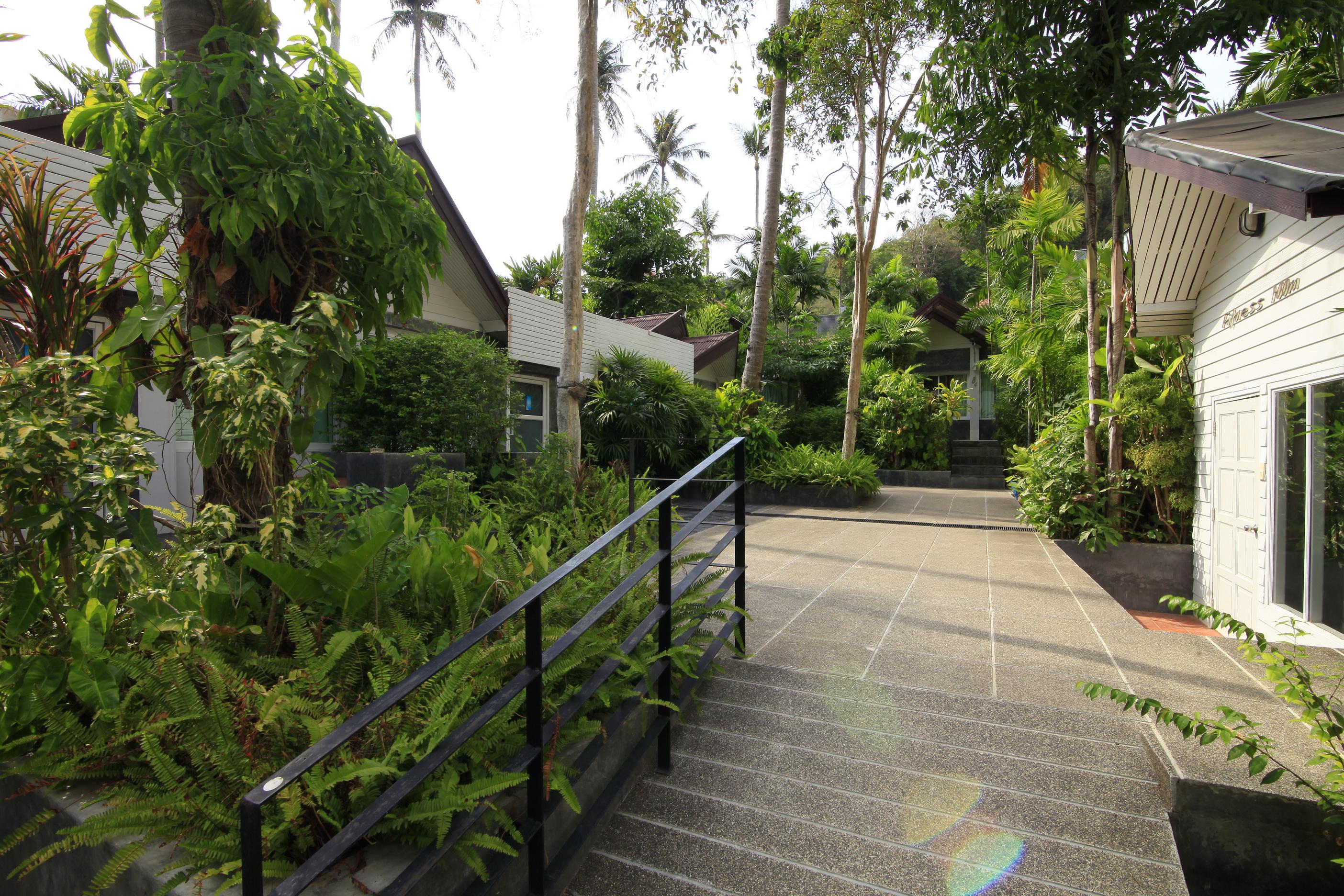 渡假村 Aonang Paradise Krabi 3*